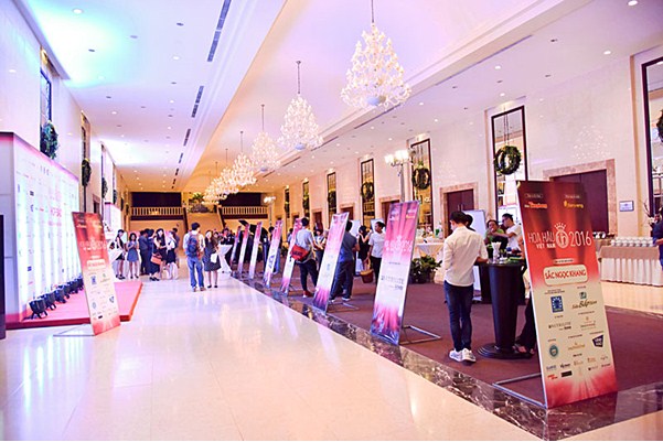 bật mí tổ chức sự kiện quảng ninh